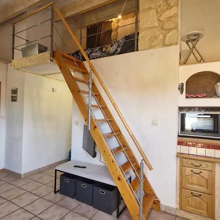 2 Pieces Avec Clim, Parking, Proche Commerces Et - Sainte-maxime, Golfe De St-tropez - Fr-1-780-76